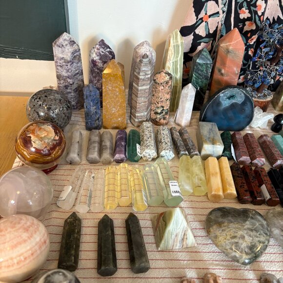 HUGE Crystal Lot! Towers Spheres Jewelry Pendants ETC Wholesale - Picture 10 of 12